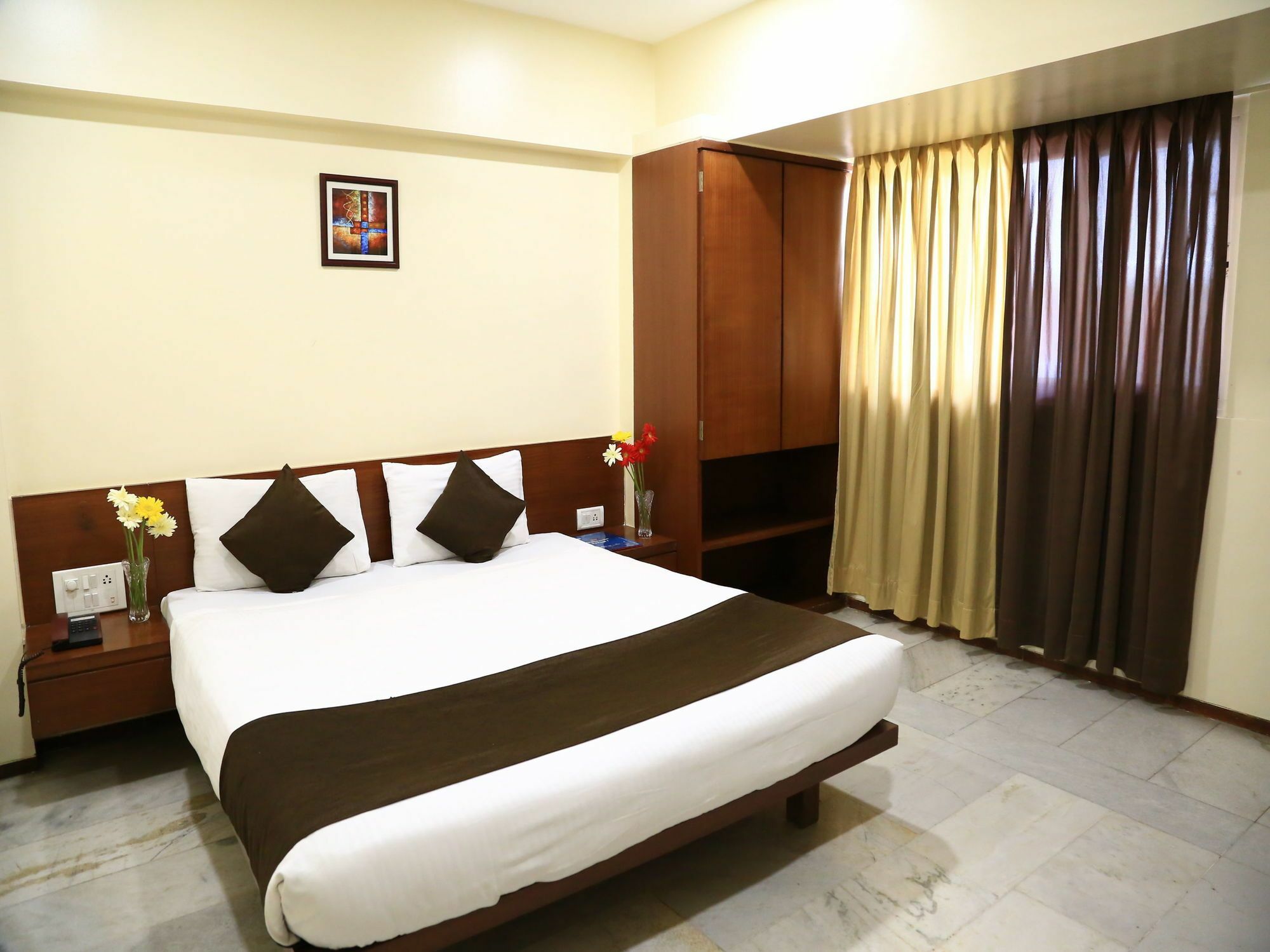 Oyo 13771 Executive Residency Hotel Pune Ngoại thất bức ảnh