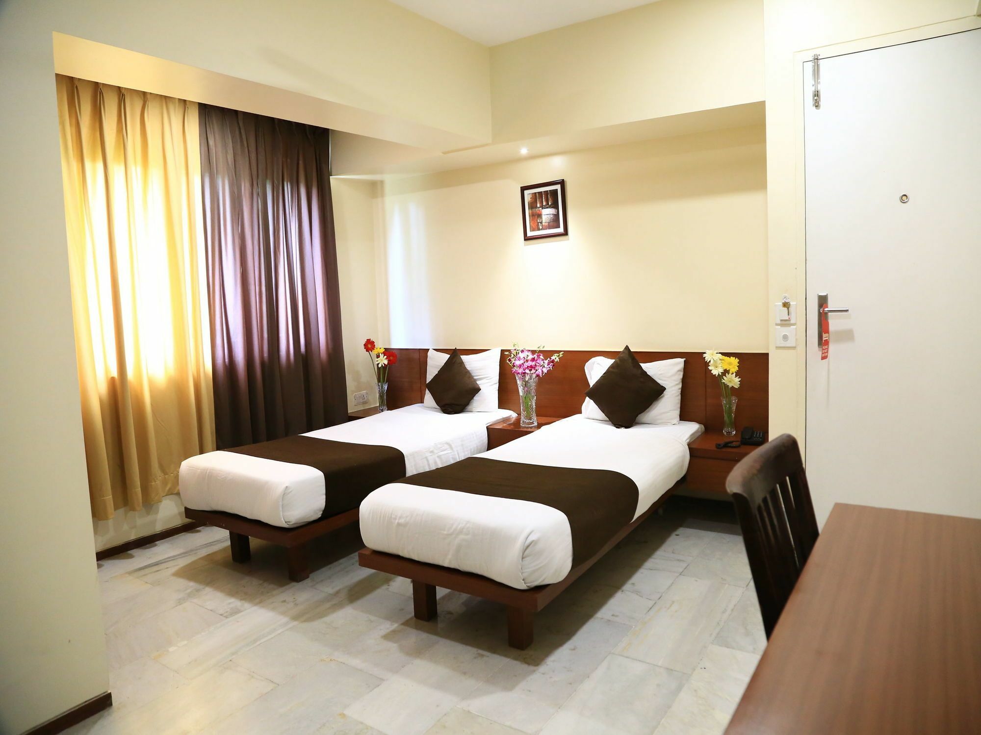 Oyo 13771 Executive Residency Hotel Pune Ngoại thất bức ảnh